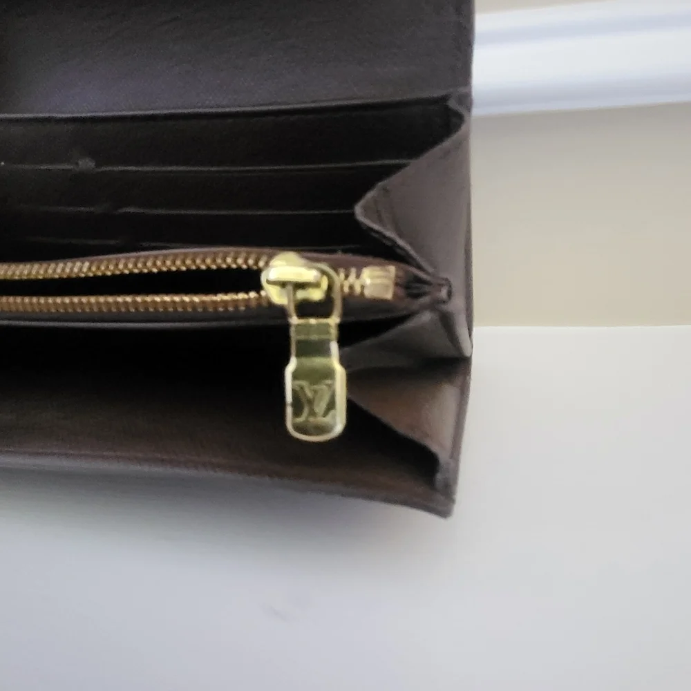 Louis Vuitton Damier Ebene Sarah Wallet..Authentic,  Spain 2006..
